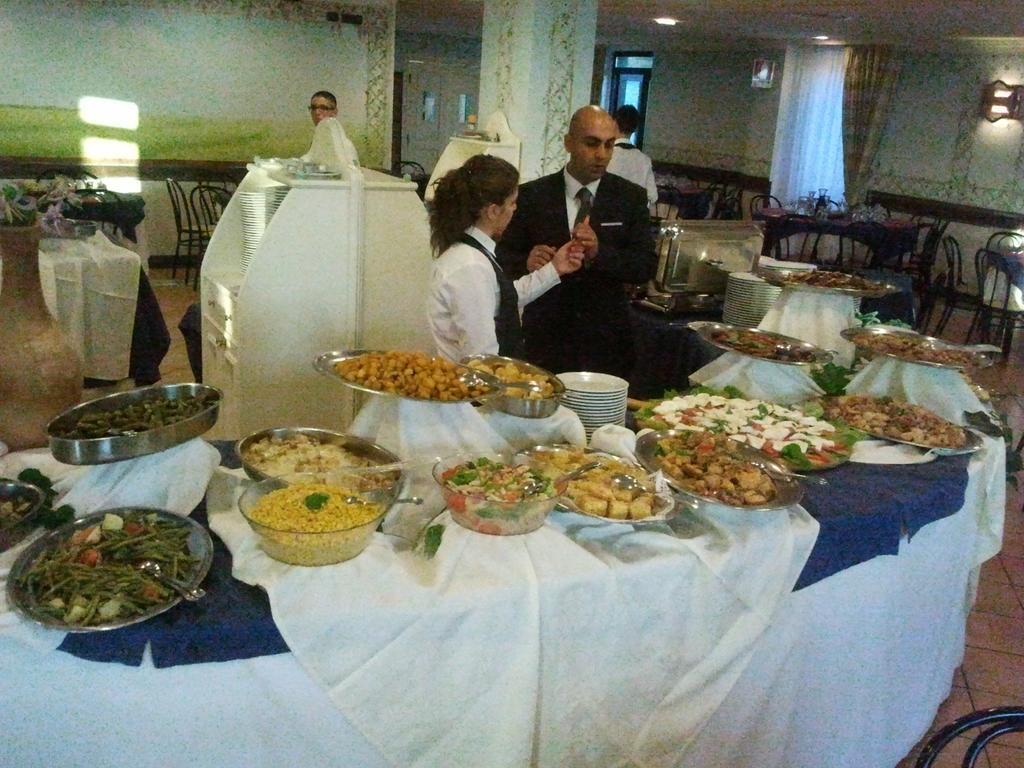 בטיפאליה Hotel Club Sabbiadoro מראה חיצוני תמונה