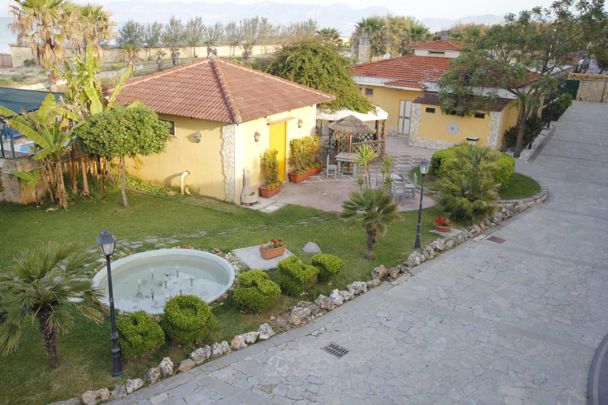 בטיפאליה Hotel Club Sabbiadoro מראה חיצוני תמונה