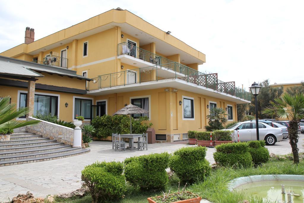 בטיפאליה Hotel Club Sabbiadoro מראה חיצוני תמונה