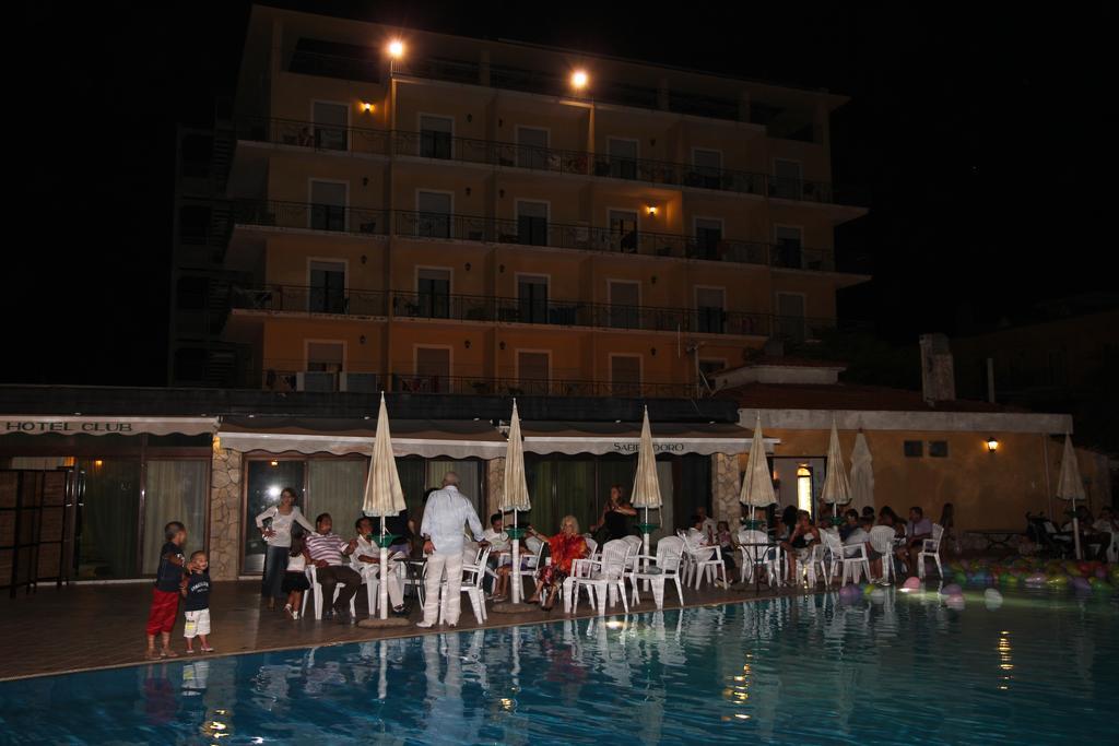 בטיפאליה Hotel Club Sabbiadoro מראה חיצוני תמונה